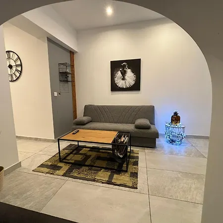Duplex Loft Close To The Sea. Appartement